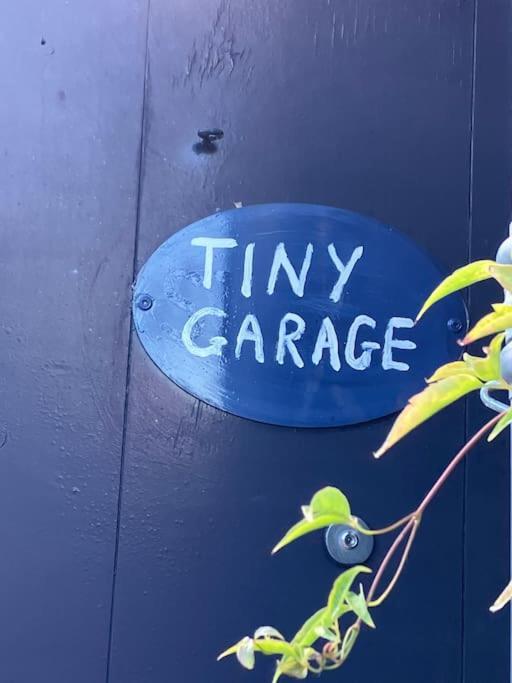 The Tiny Garage Apartment Kampen Exterior photo